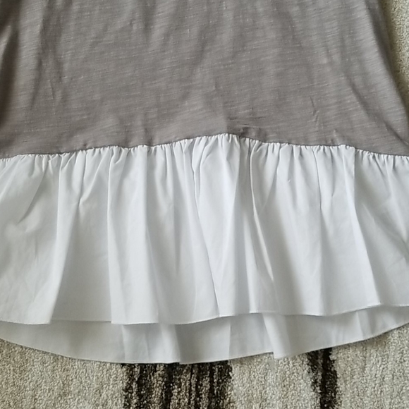 NWT - Anthro Ruffle Hem Mixed Media Top - Picture 3 of 6